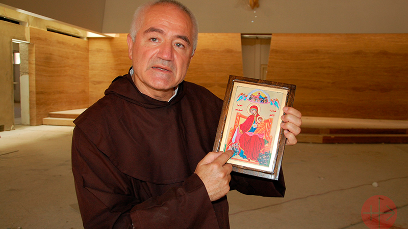 Padre Raymond Abdo fraile carmelita